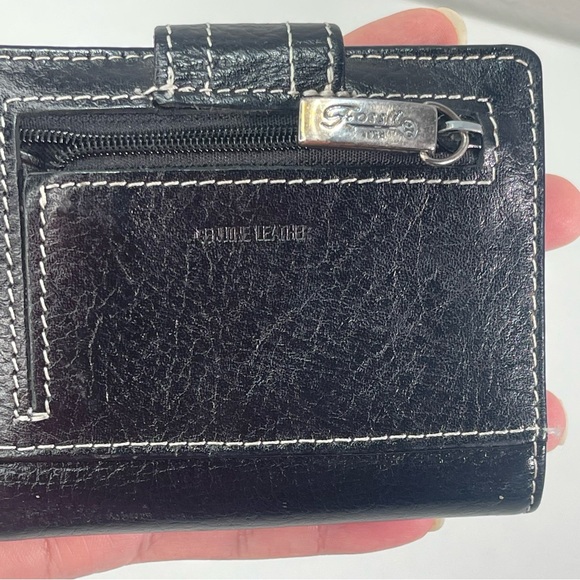 Fossil Genuine Leather Small Trifold Wallet Black White Stitch Snap Coin Purse - Picture 8 of 10
